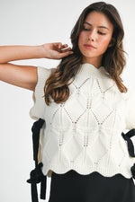Scalloped Side Bow Top